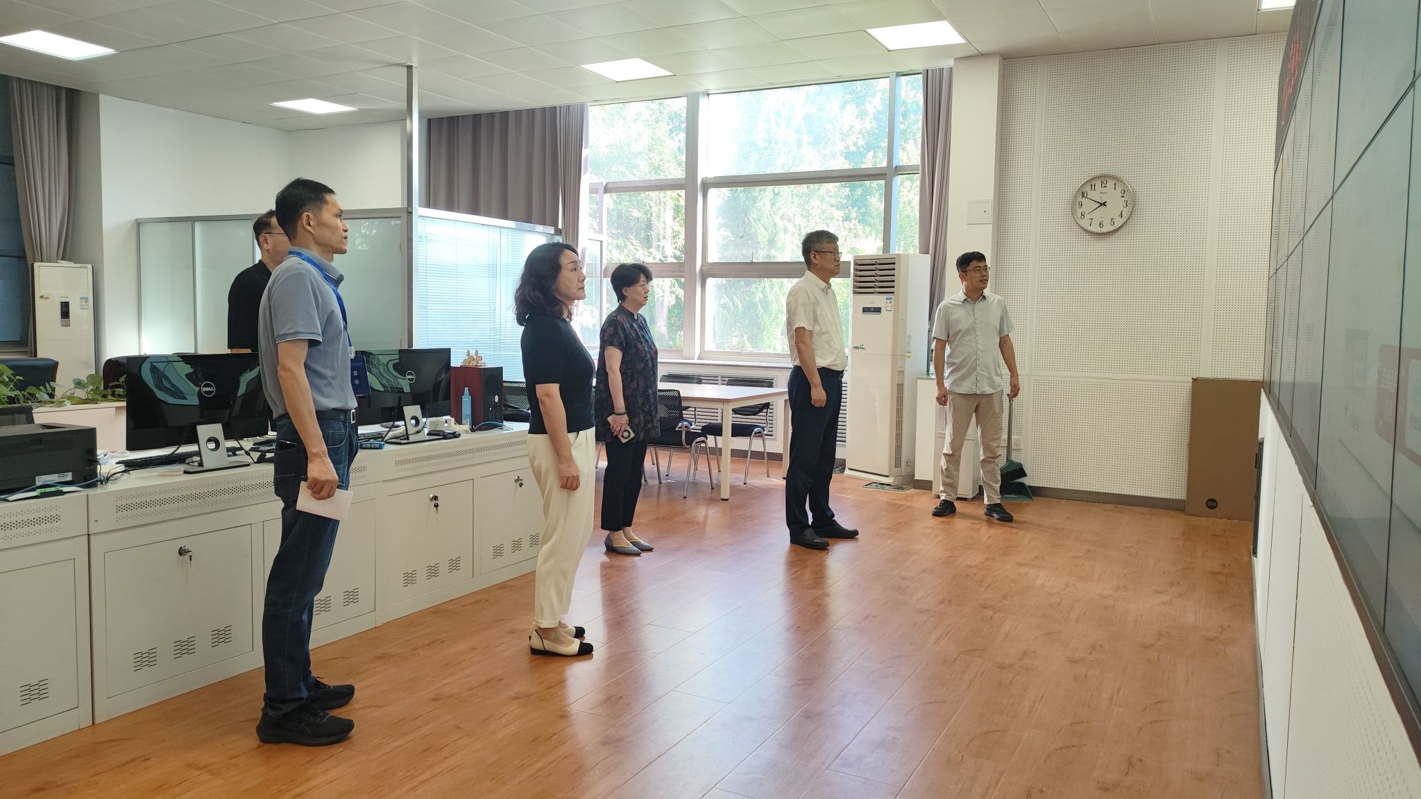 校党委书记、校长郑清春带队开展2026年秋季学期开学初教学检查