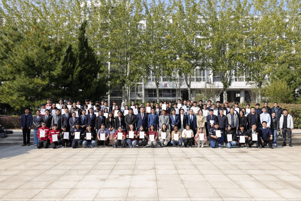 2026年世界职业技术教育发展大会成果推广专题研修暨中缅职业教育高质量发展研讨活动在天职师大成功举办
