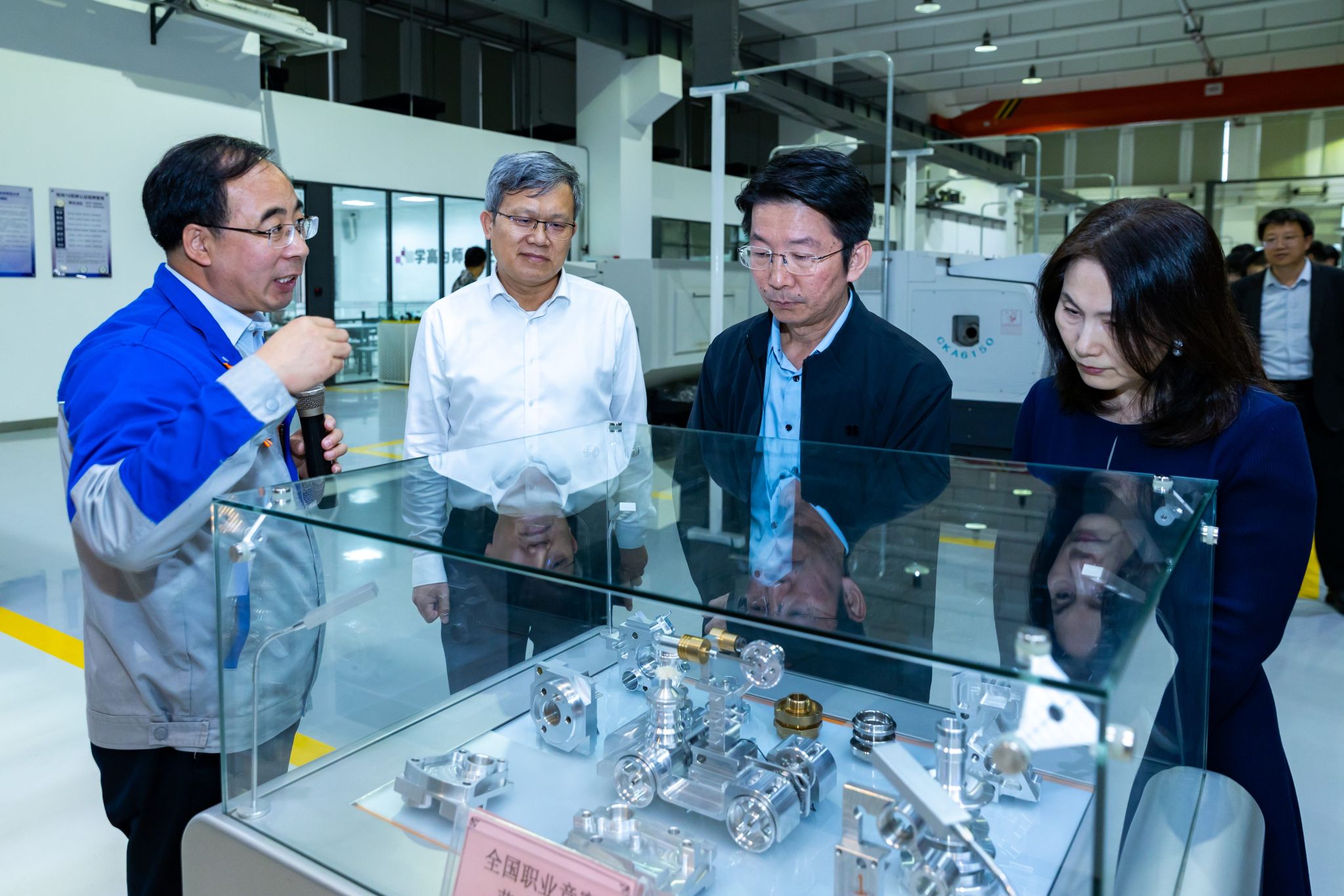 教育部调研组莅临我校调研指导劳动教育工作